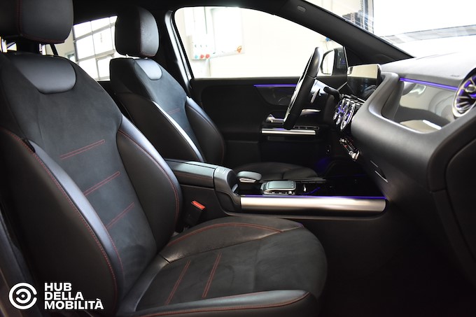 MERCEDES-BENZ GLA 220 d Automatic 4Matic Premium